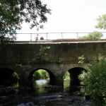 boat-crossing-river-erewash-aqueduct.jpg